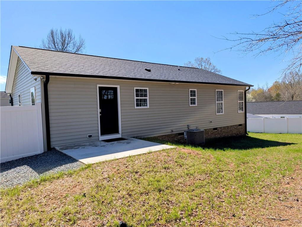 2069 Darwick Road Winston-Salem, NC 27127 - Photo 29 of 38