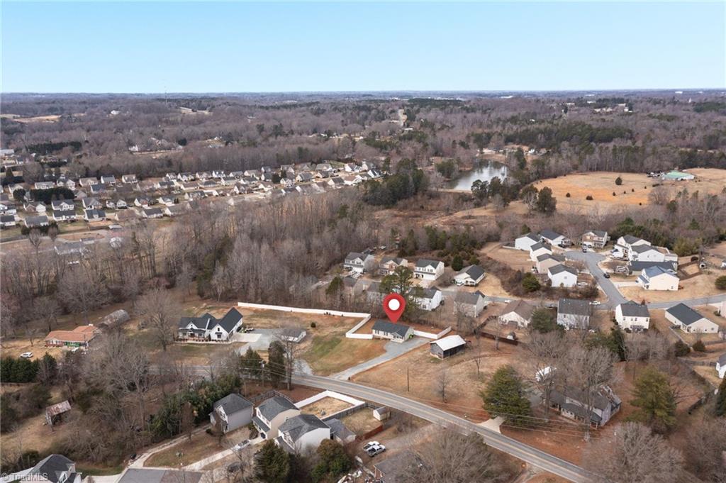 2069 Darwick Road Winston-Salem, NC 27127 - Photo 34 of 38