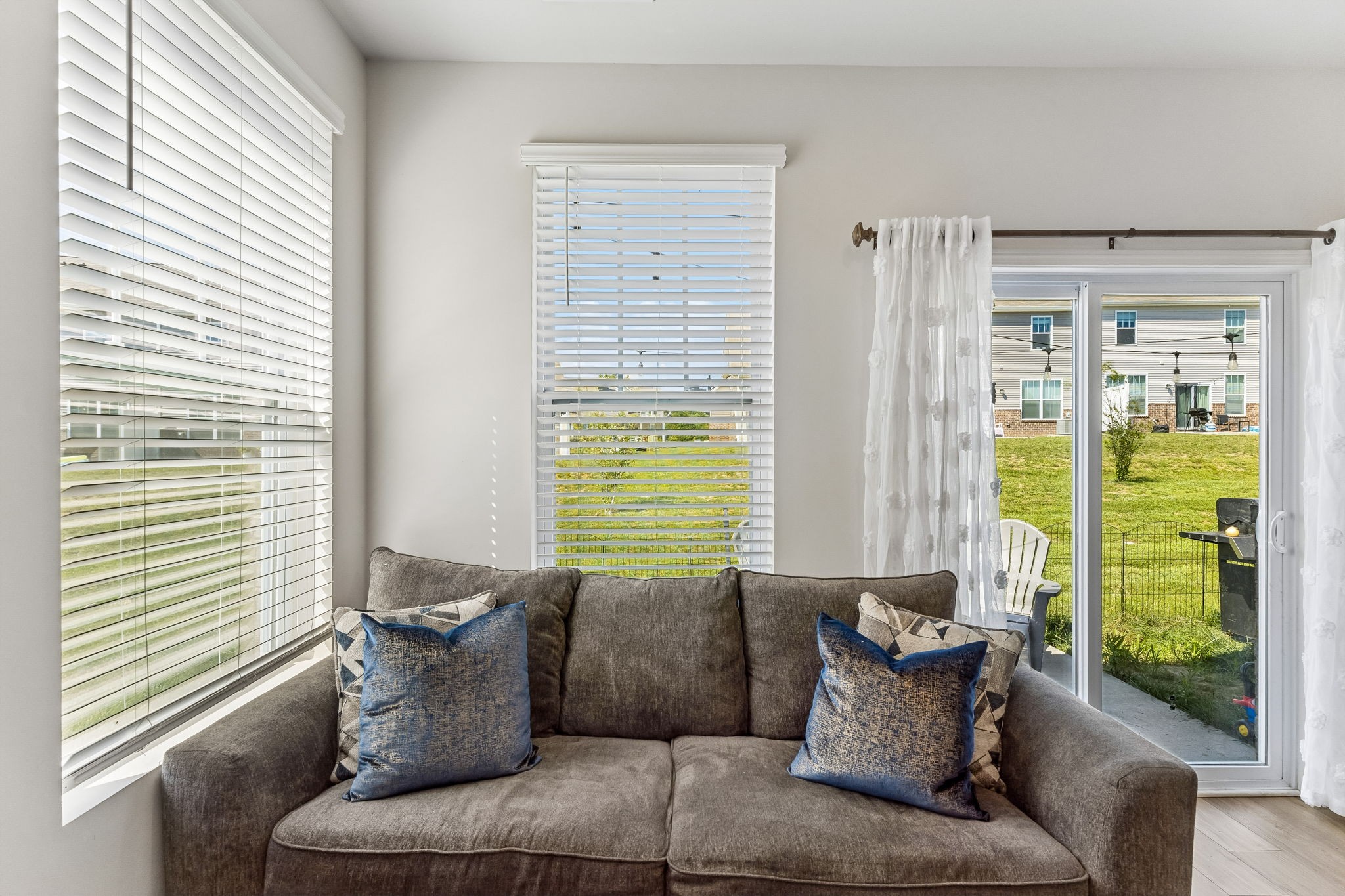 566 Trinity Way Spring Hill Spring Hill, TN 37174 - Photo 11 of 34