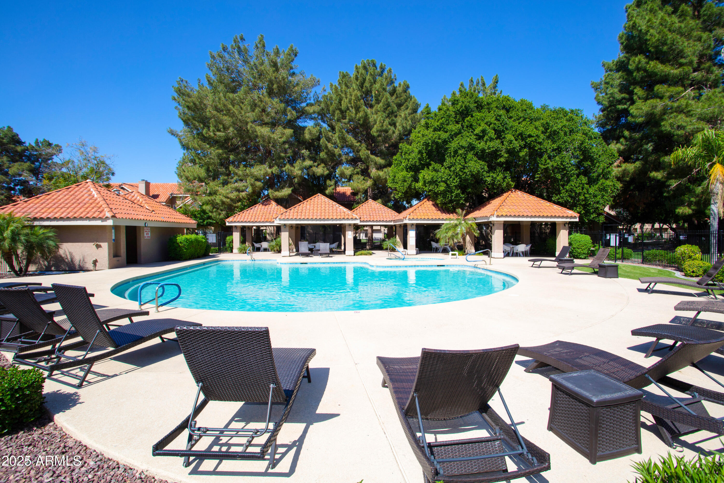 1633 East Lakeside Drive, Unit 166 Gilbert, AZ 85234 - Photo 37 of 43 29 Community Pool