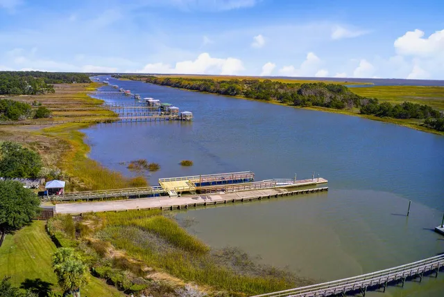 $1,149,900 | 7879 Gull Bay Drive, Awendaw, SC 29429