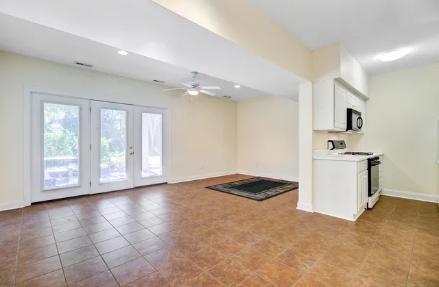 $1,149,900 | 7879 Gull Bay Drive, Awendaw, SC 29429