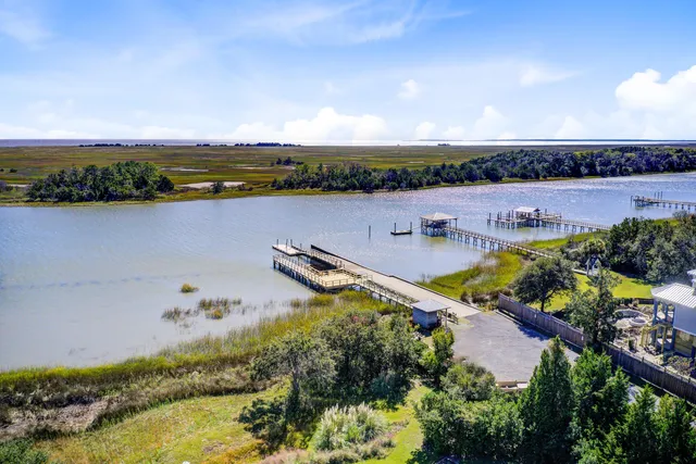 $1,149,900 | 7879 Gull Bay Drive, Awendaw, SC 29429