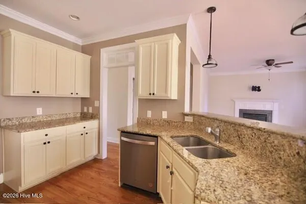 $2,600 | 1013 Trinity Drive, Greenville, NC 27834