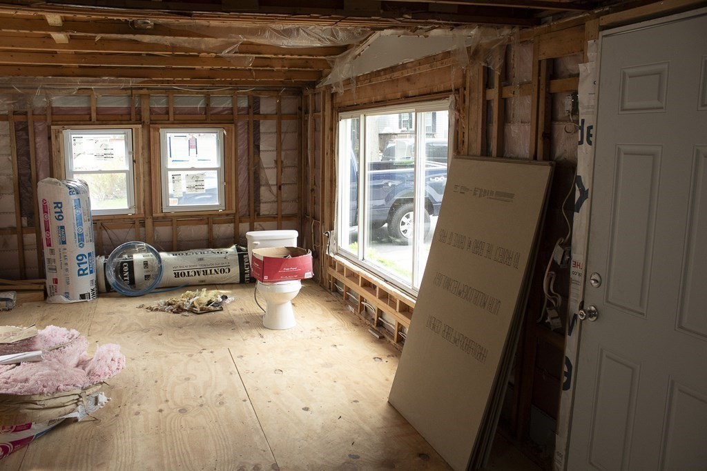 14 Chesapeake Road Holbrook, MA 02343 - Photo 8 of 23 Gallery Image 8