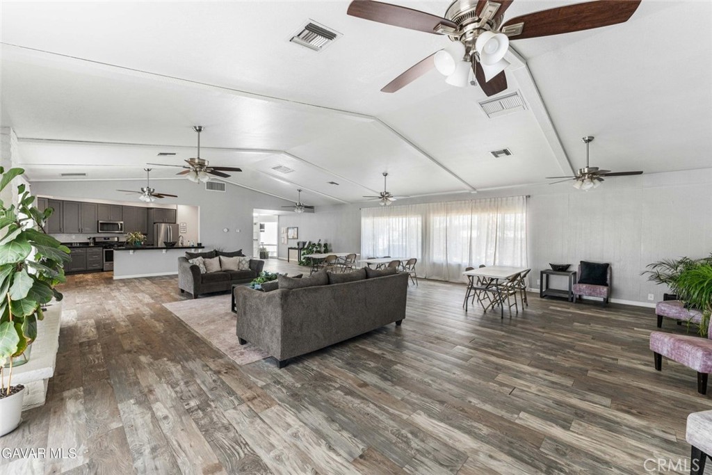 801 West Ward Avenue, Unit 60 Ridgecrest, CA 93555 - Photo 39 of 43