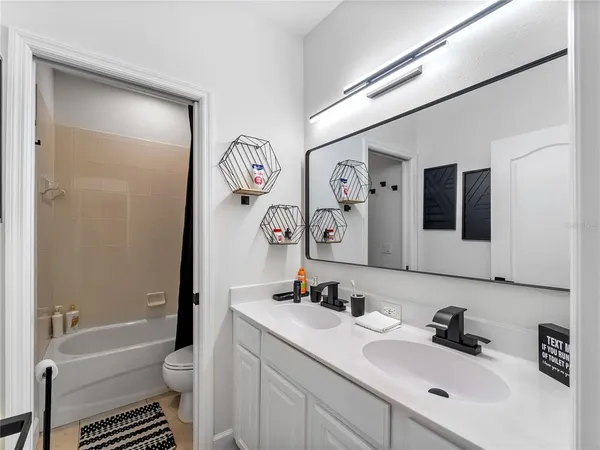 $599,900 | 1812 Scarlett Avenue, North Port, FL 34289