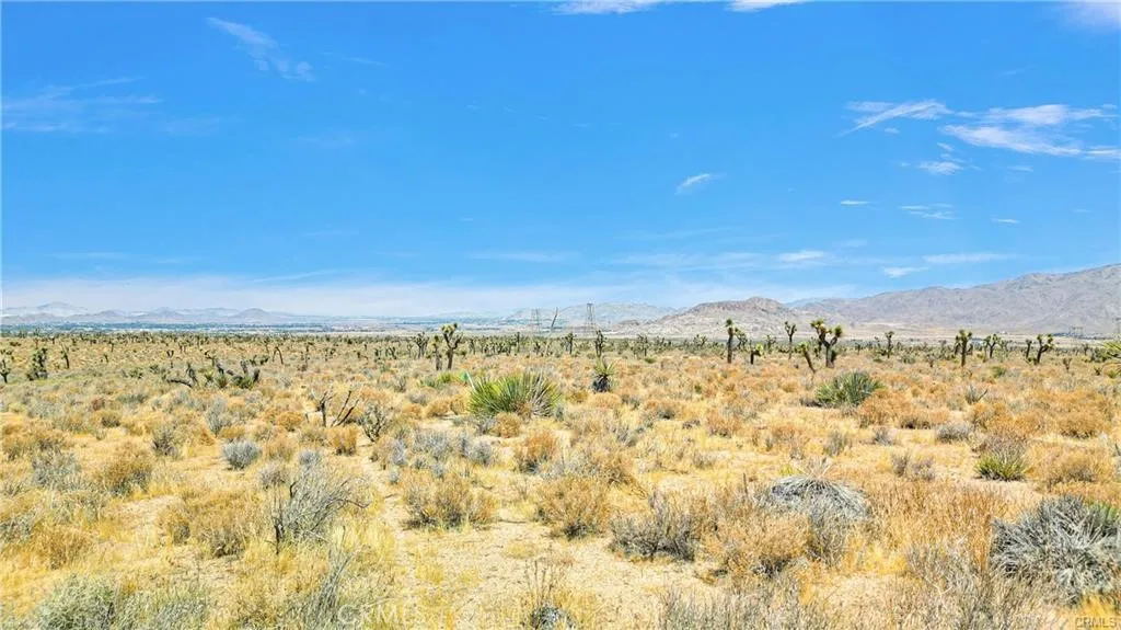 0 Hercules Street Apple Valley, CA 92307 - Photo 11 of 13 a view of an ocean