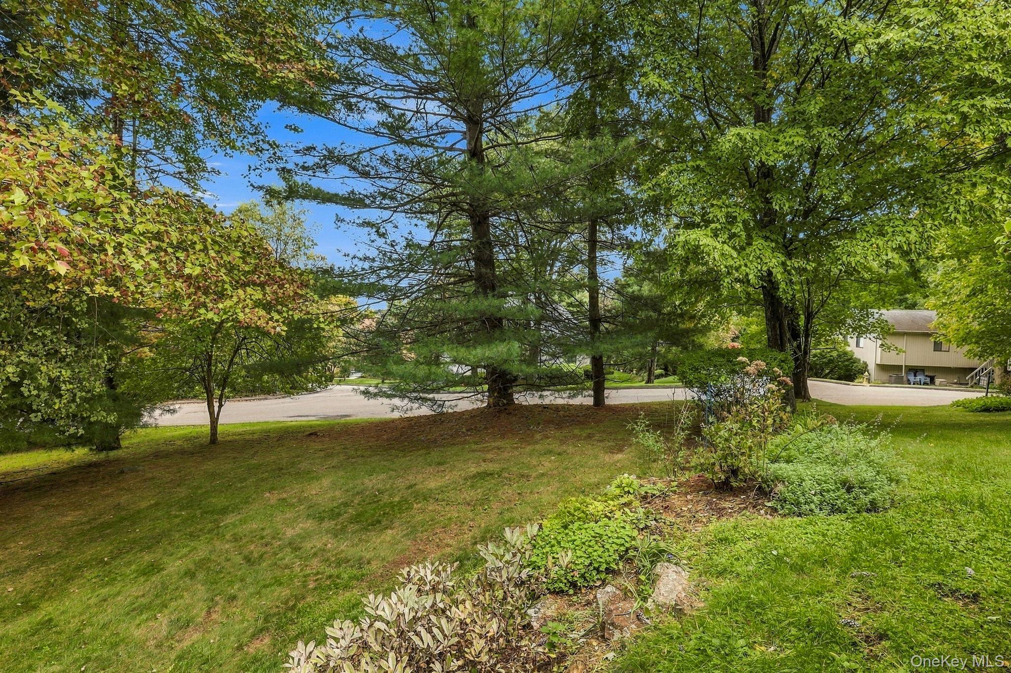 92 Mitchell Road Somers, NY 10589 - Photo 33 of 46 Gallery Image 33