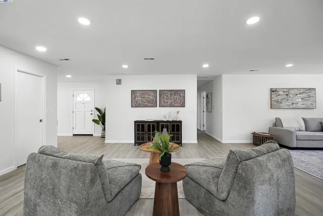 $1,139,000 | 1662 Dorchester Place, Concord, CA 94519