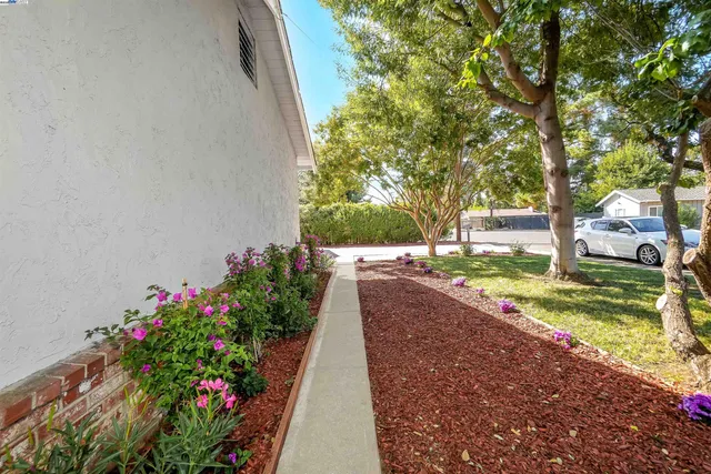 $1,139,000 | 1662 Dorchester Place, Concord, CA 94519