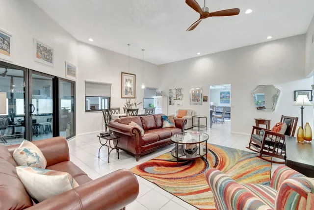 $389,500 | 1395 Northwest 23rd Lane, Delray Beach, FL 33445