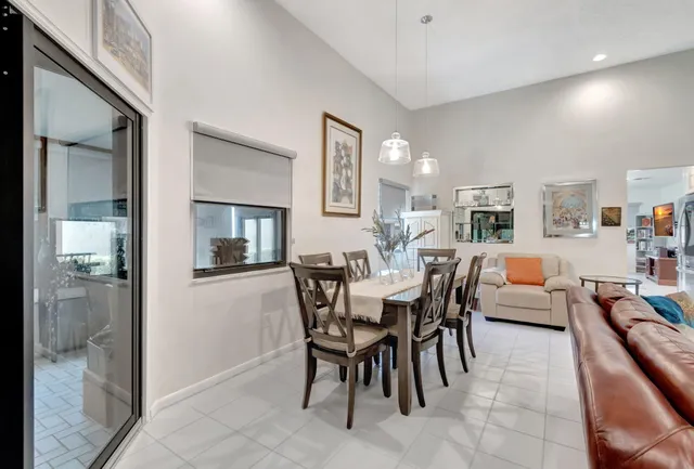 $389,500 | 1395 Northwest 23rd Lane, Delray Beach, FL 33445