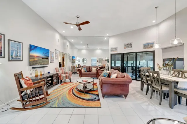 $389,500 | 1395 Northwest 23rd Lane, Delray Beach, FL 33445