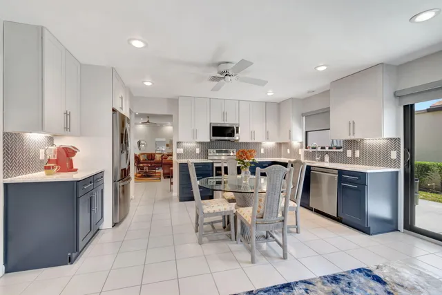 $389,500 | 1395 Northwest 23rd Lane, Delray Beach, FL 33445
