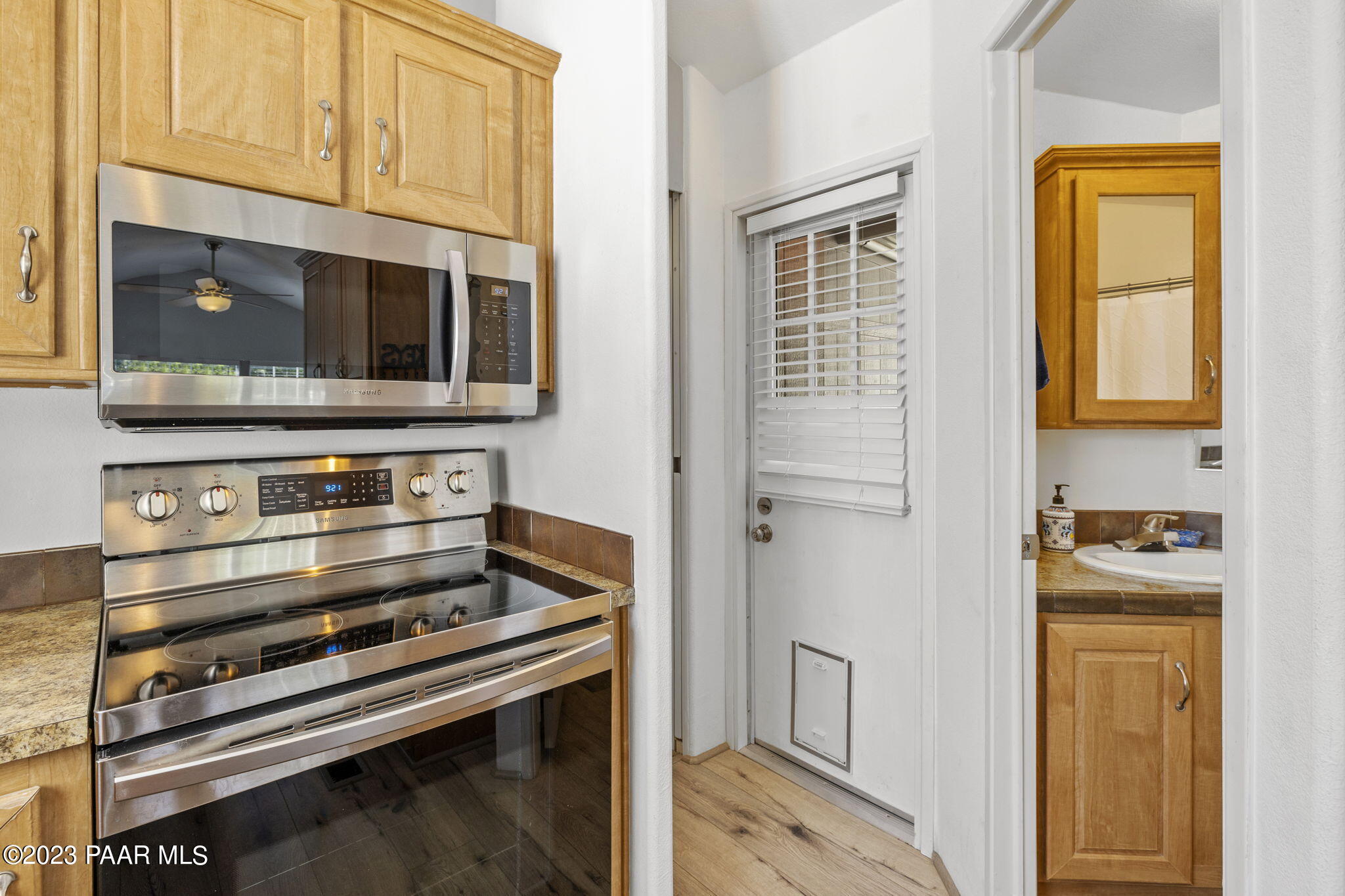 11250 East State Rte 69, Unit 176 Prescott Valley, AZ 86327 - Photo 17 of 28 Kitchen