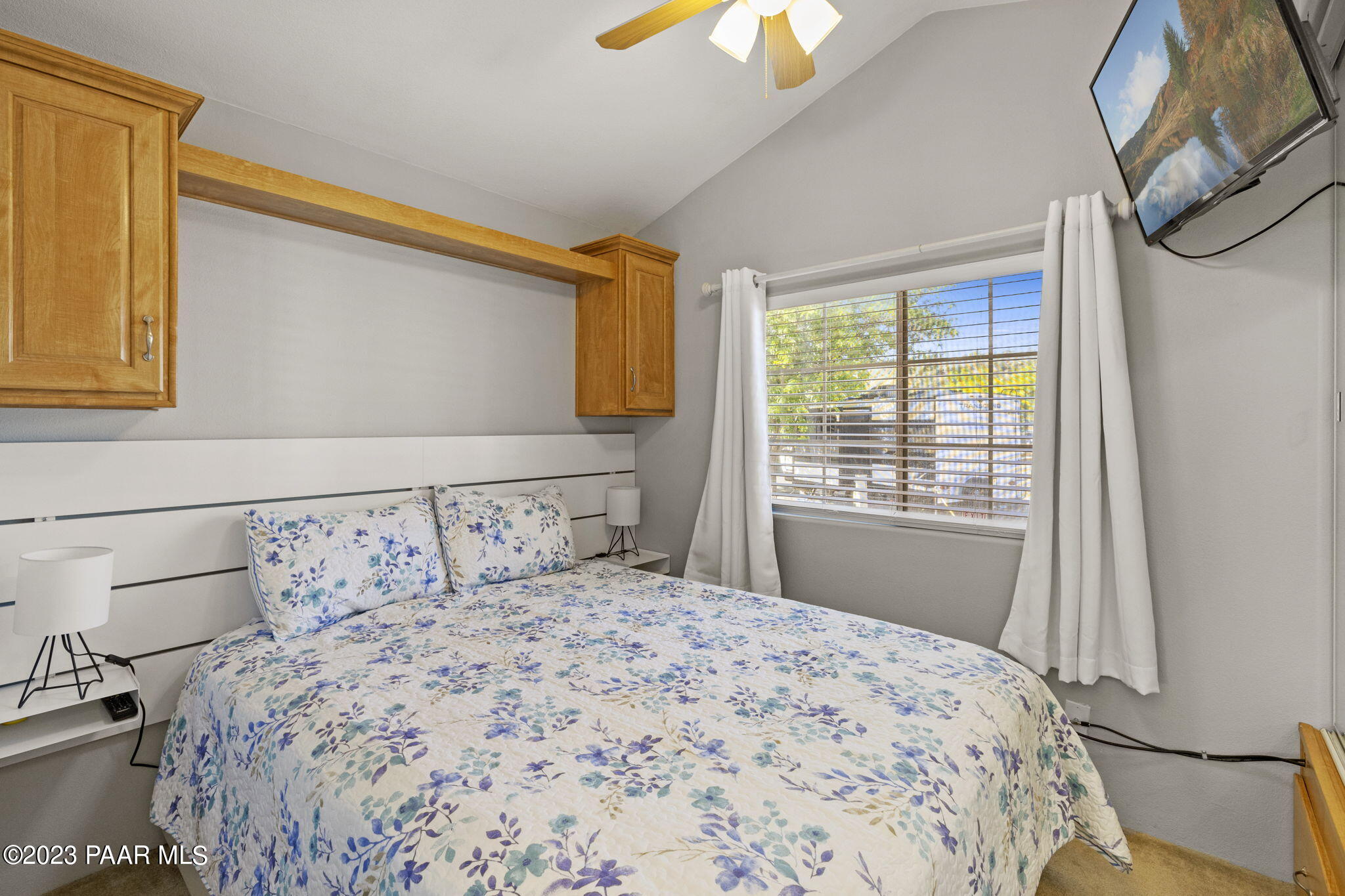 11250 East State Rte 69, Unit 176 Prescott Valley, AZ 86327 - Photo 18 of 28 Primary Bedroom