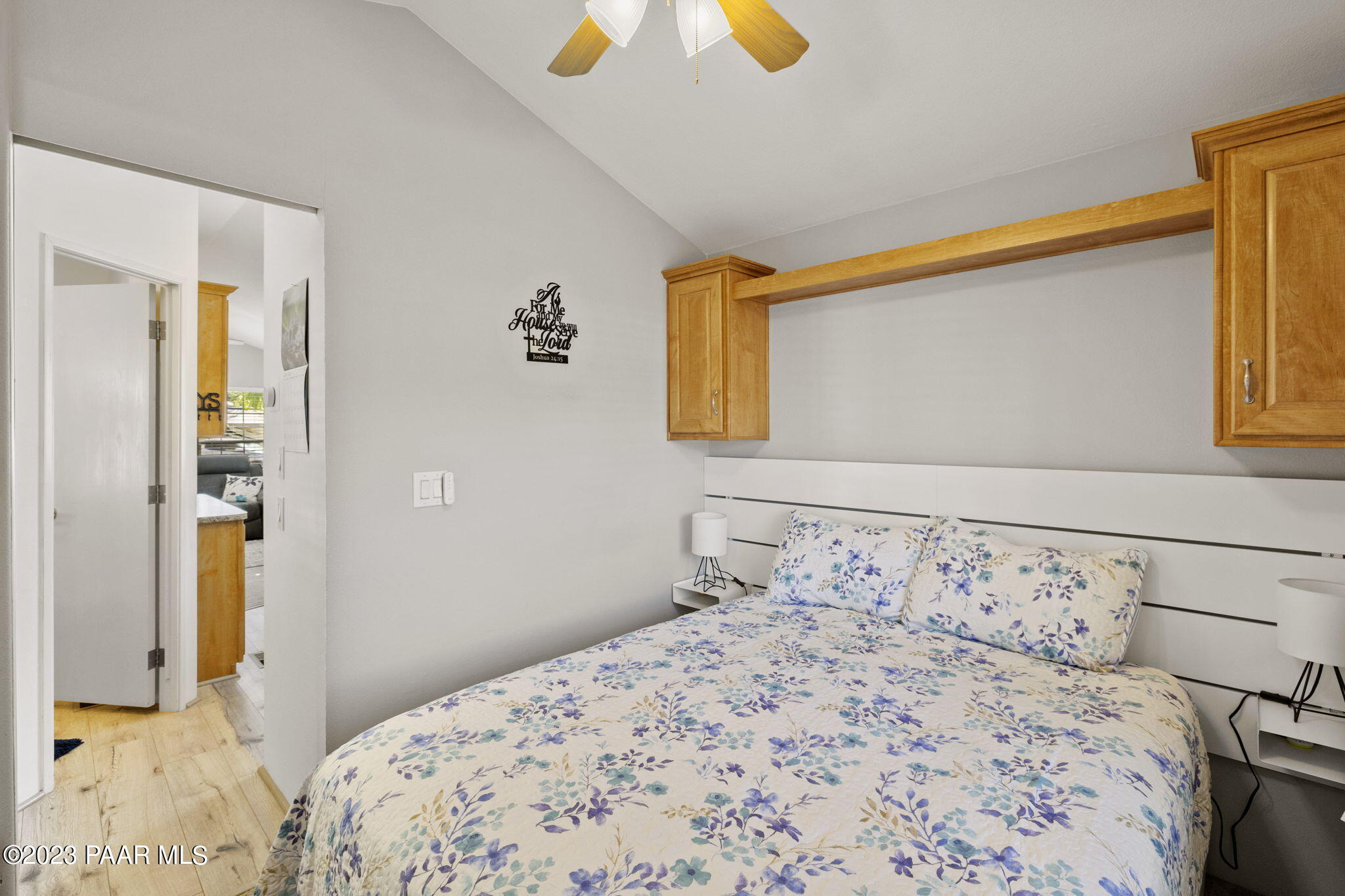 11250 East State Rte 69, Unit 176 Prescott Valley, AZ 86327 - Photo 19 of 28 Primary Bedroom