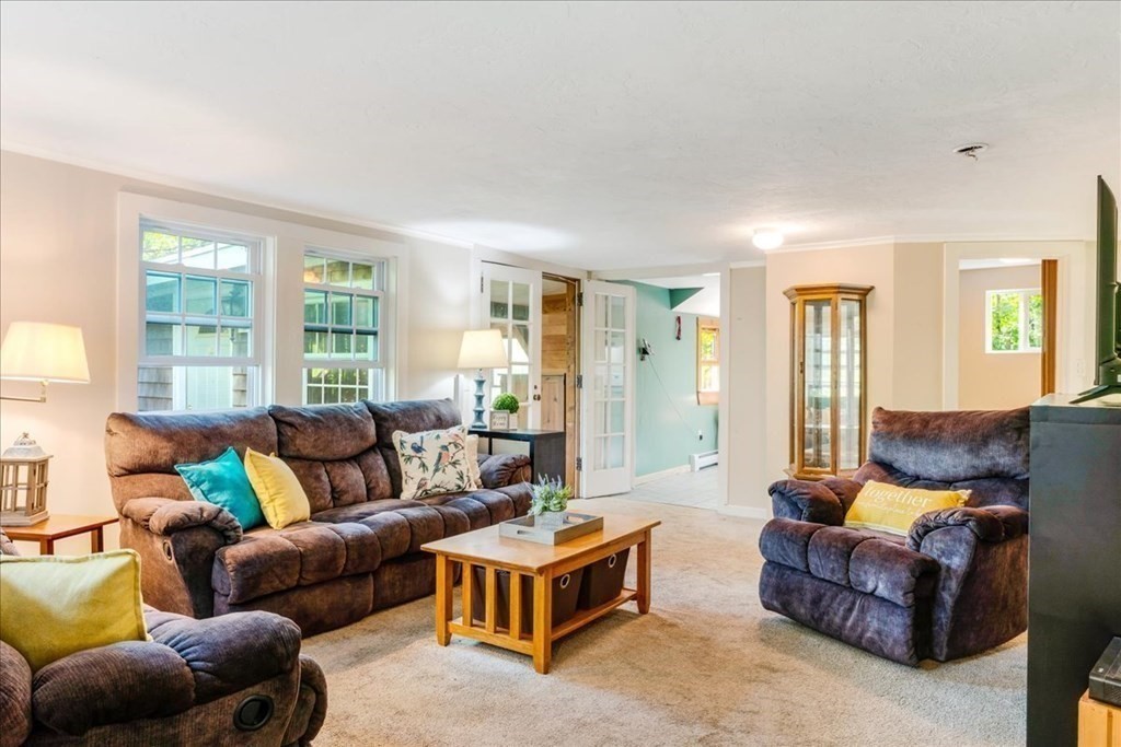 22 Spring Street Plympton, MA 02367 - Photo 11 of 36 Gallery Image 11