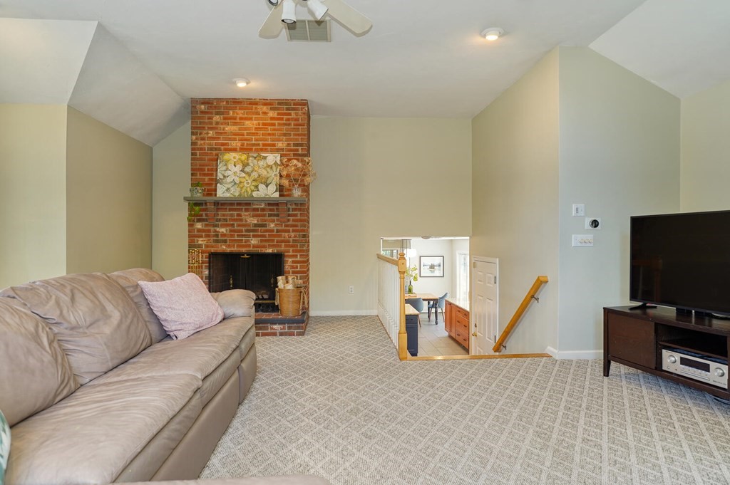 14 Littlefield Road Milford, MA 01757 - Photo 18 of 42 Gallery Image 18