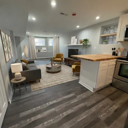 $1,550 | 220 North Lamon Avenue, Unit GARDEN, Chicago, IL 60644