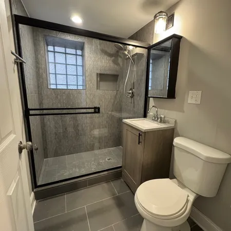 $1,550 | 220 North Lamon Avenue, Unit GARDEN, Chicago, IL 60644