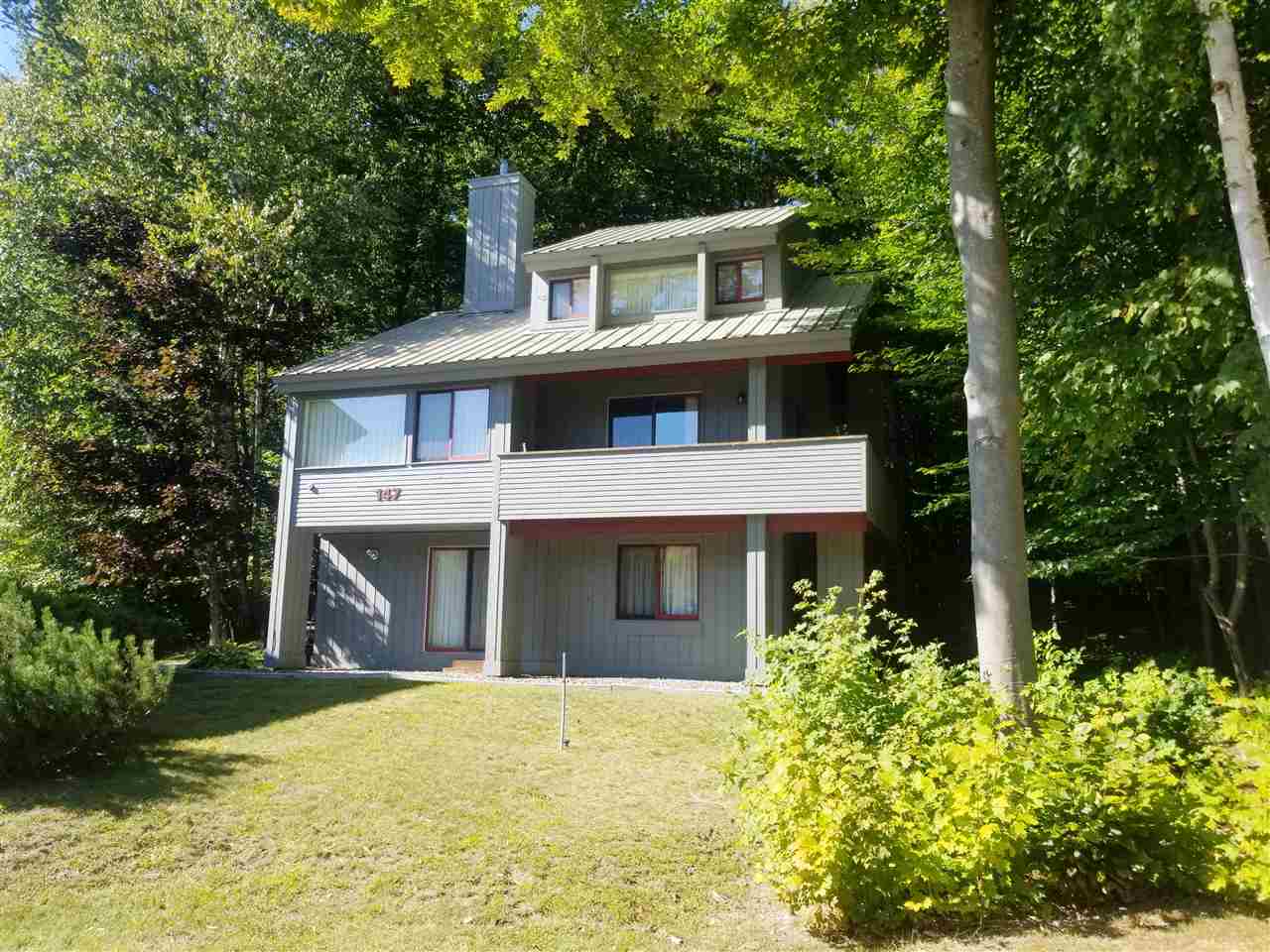 147 Clearbrook Road Lincoln, NH 03251 - Photo 1 of 32