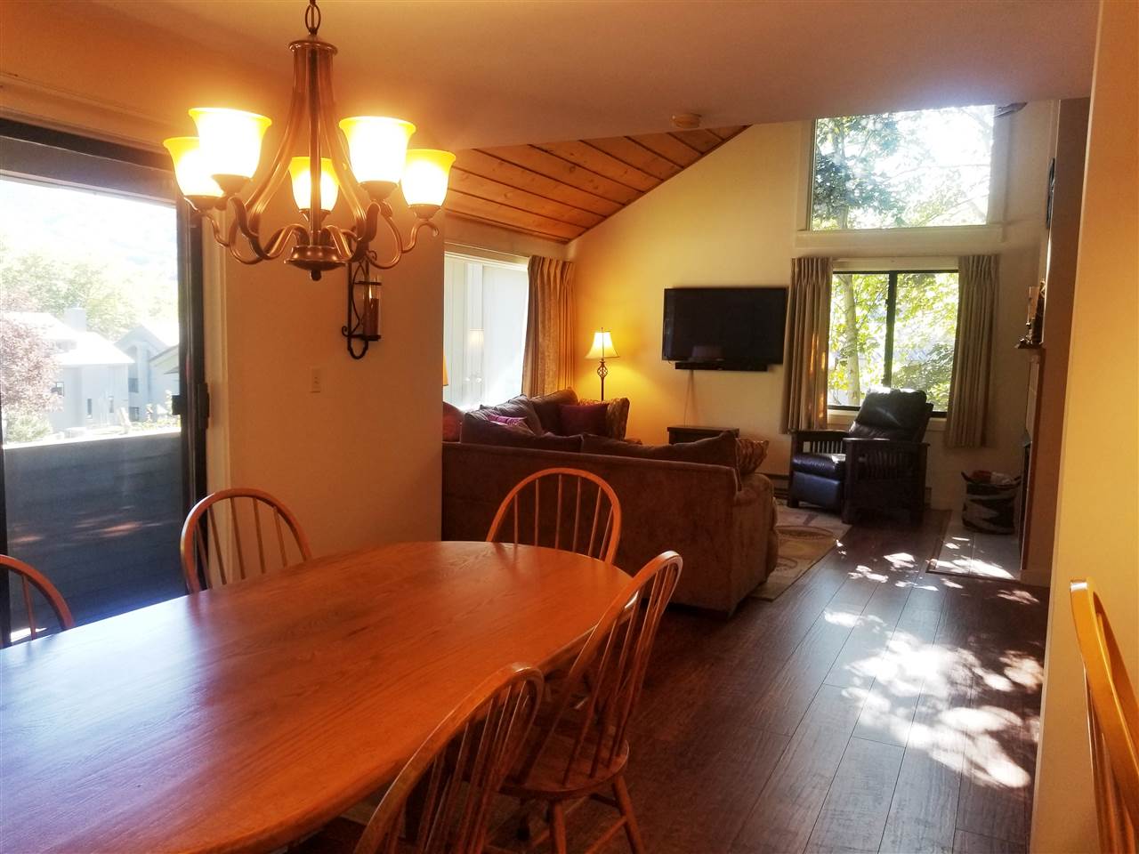 147 Clearbrook Road Lincoln, NH 03251 - Photo 5 of 32