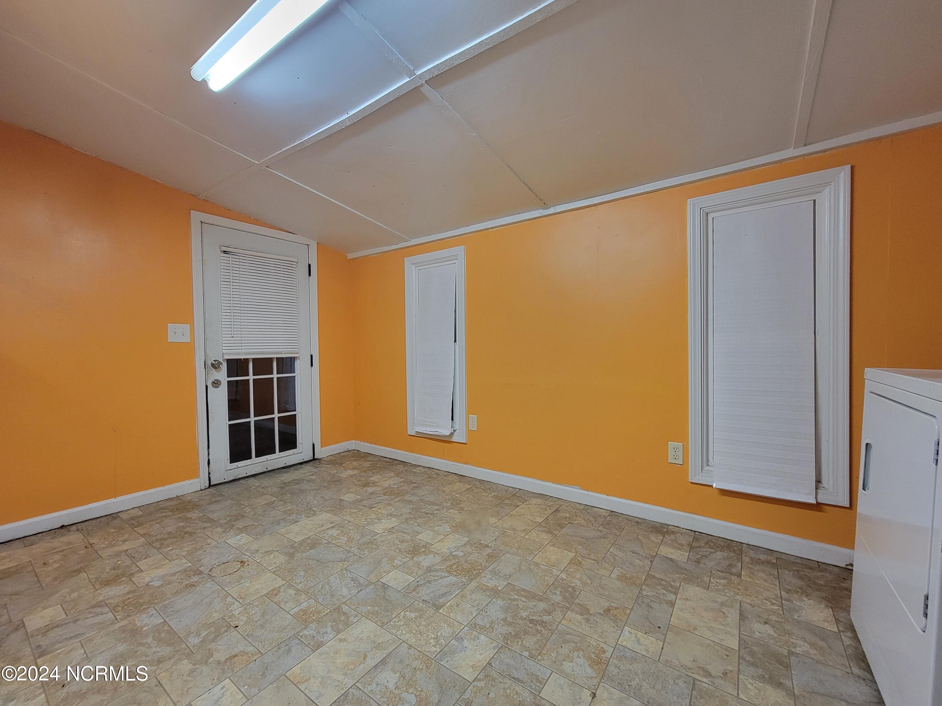 5822 White Line Road Ayden, NC 28513 - Photo 11 of 15 Laundy room 1