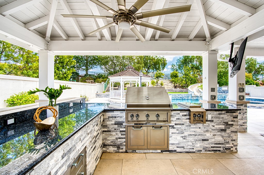 4 Field Point Rancho Santa Margarita, CA 92679 - Photo 27 of 44