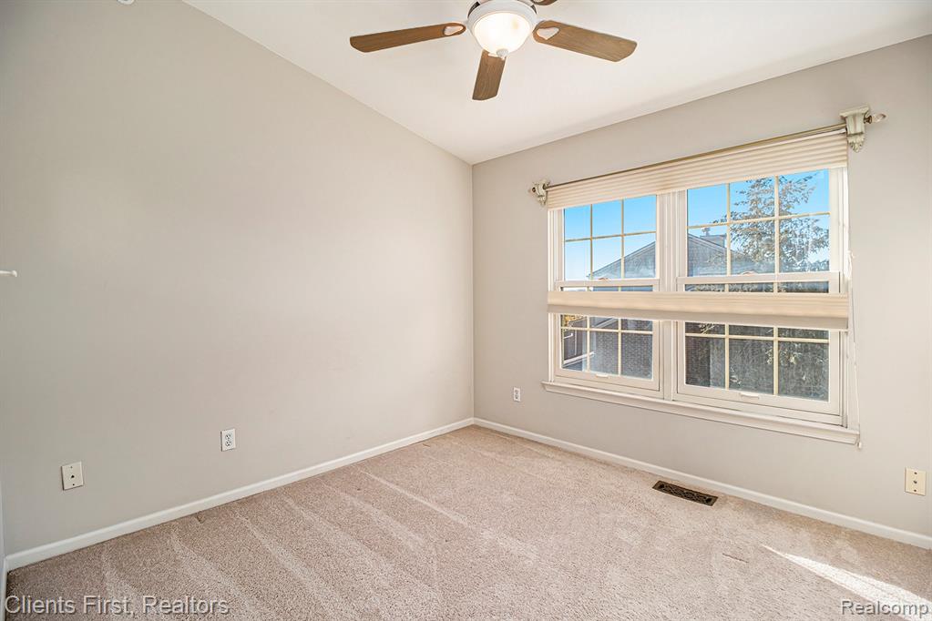 4215 Schaefer Road Dearborn, MI 48126 - Photo 19 of 29 Gallery Image 19
