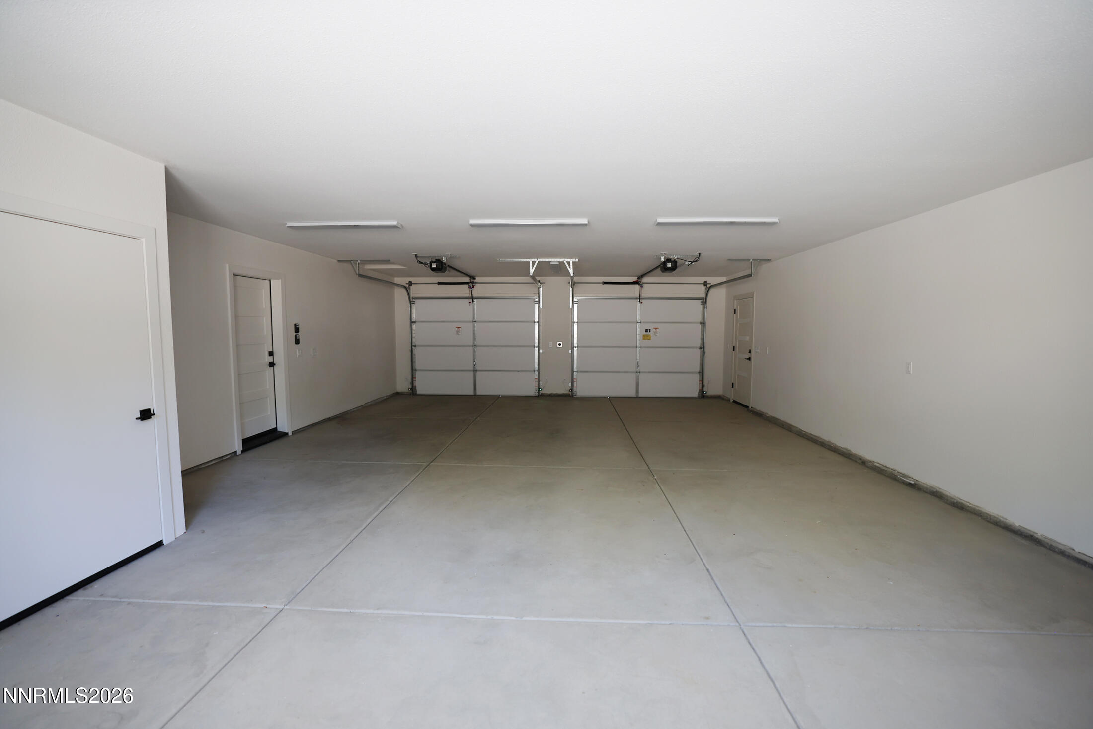 2246 Cartwright Road Reno, NV 89521 - Photo 22 of 22 Garage