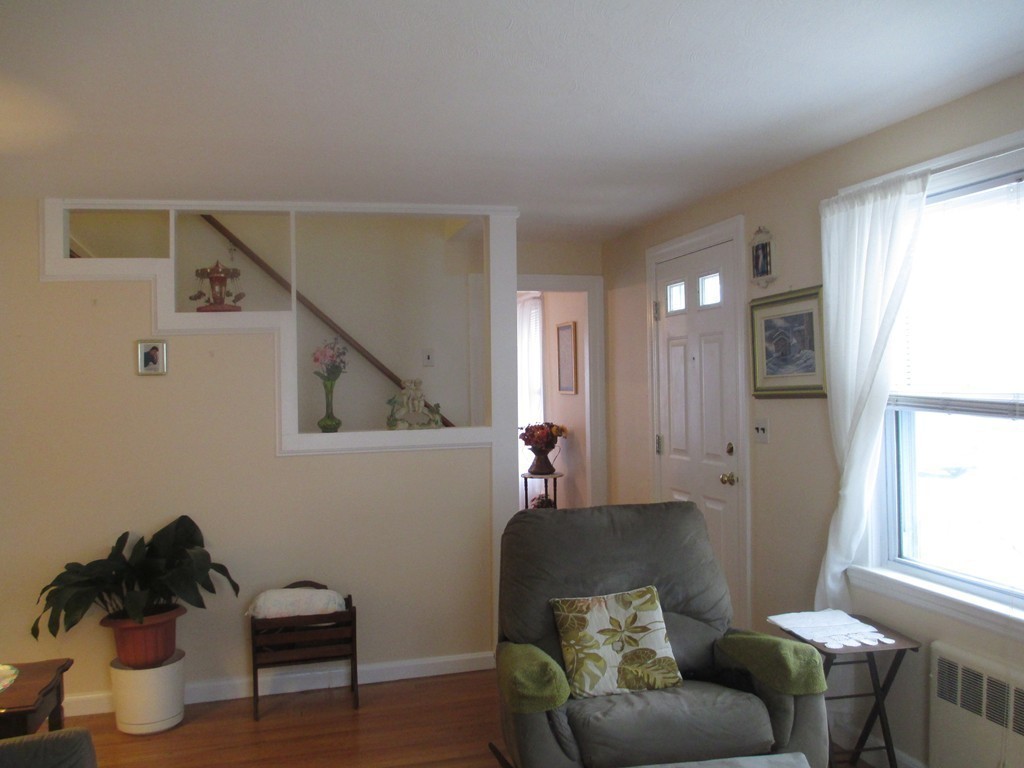 39 Badger Road Boston, MA 02136 - Photo 7 of 24