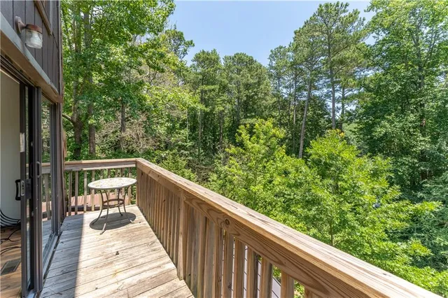 a view of a garden with a tree
