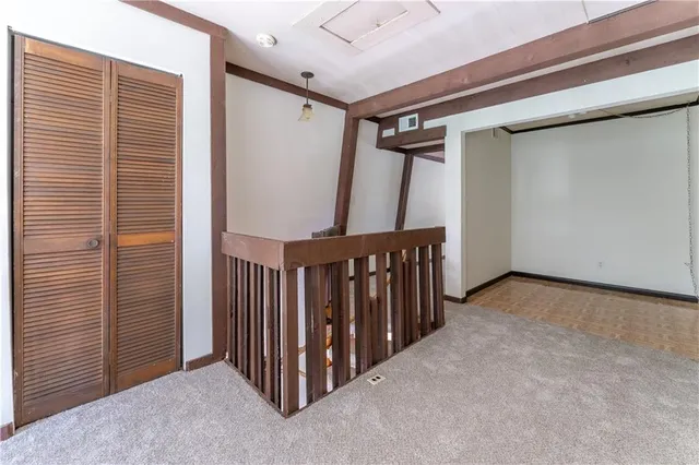 a view of an entryway