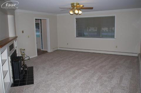 2115 Covert Road Burton, MI 48509 - Photo 13 of 32 20179494-12.JPG
