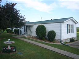 810 Honeysuckle Lane Road Bethpage, TN 37022 - Photo 2 of 18 Gallery Image 2