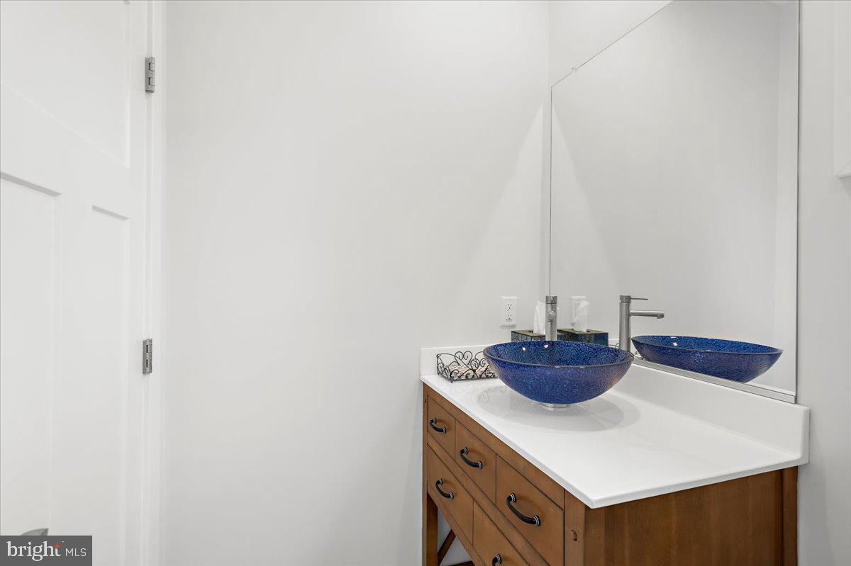 637 Ravine Road Severna Park, MD 21146 - Photo 11 of 48 Gallery Image 11