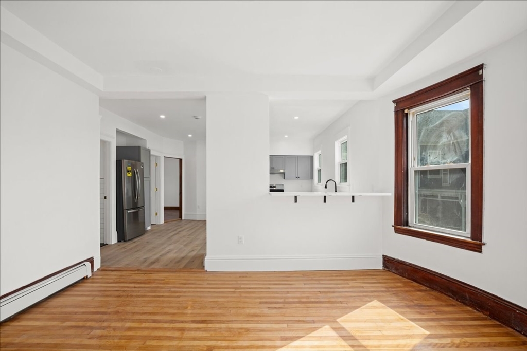 183 Vernon Street, Unit 1 Worcester, MA 01607 - Photo 18 of 42