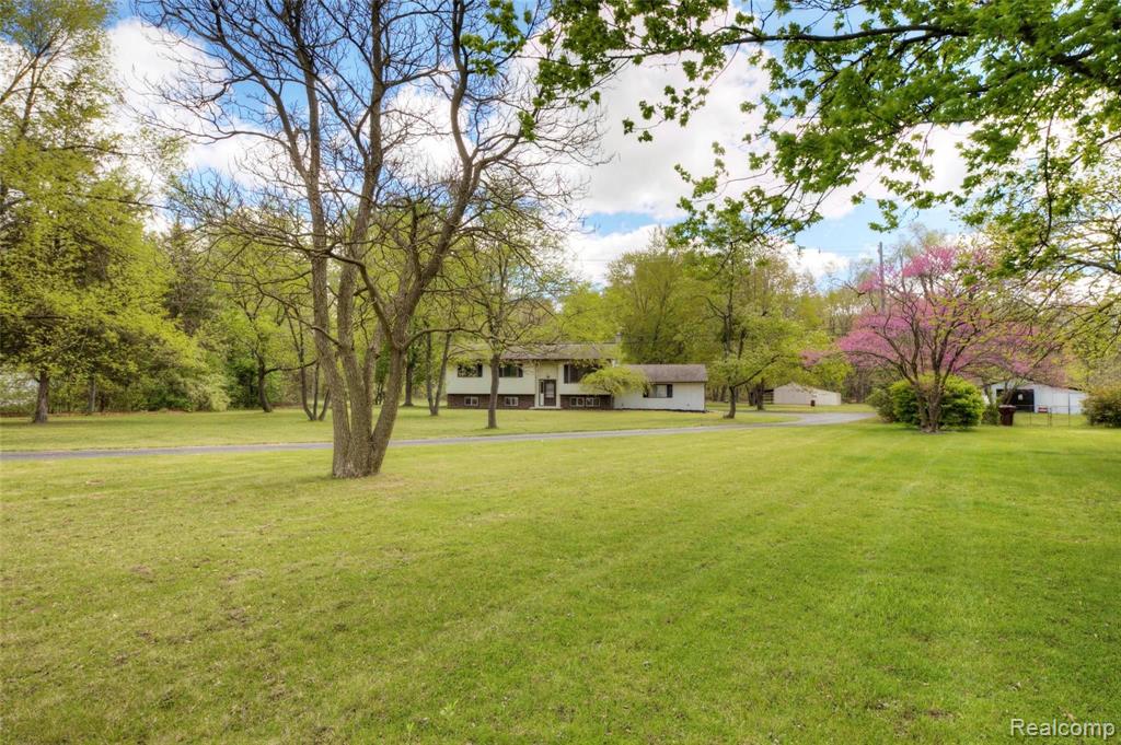 17455 Savage Road Belleville, MI 48111 - Photo 45 of 49