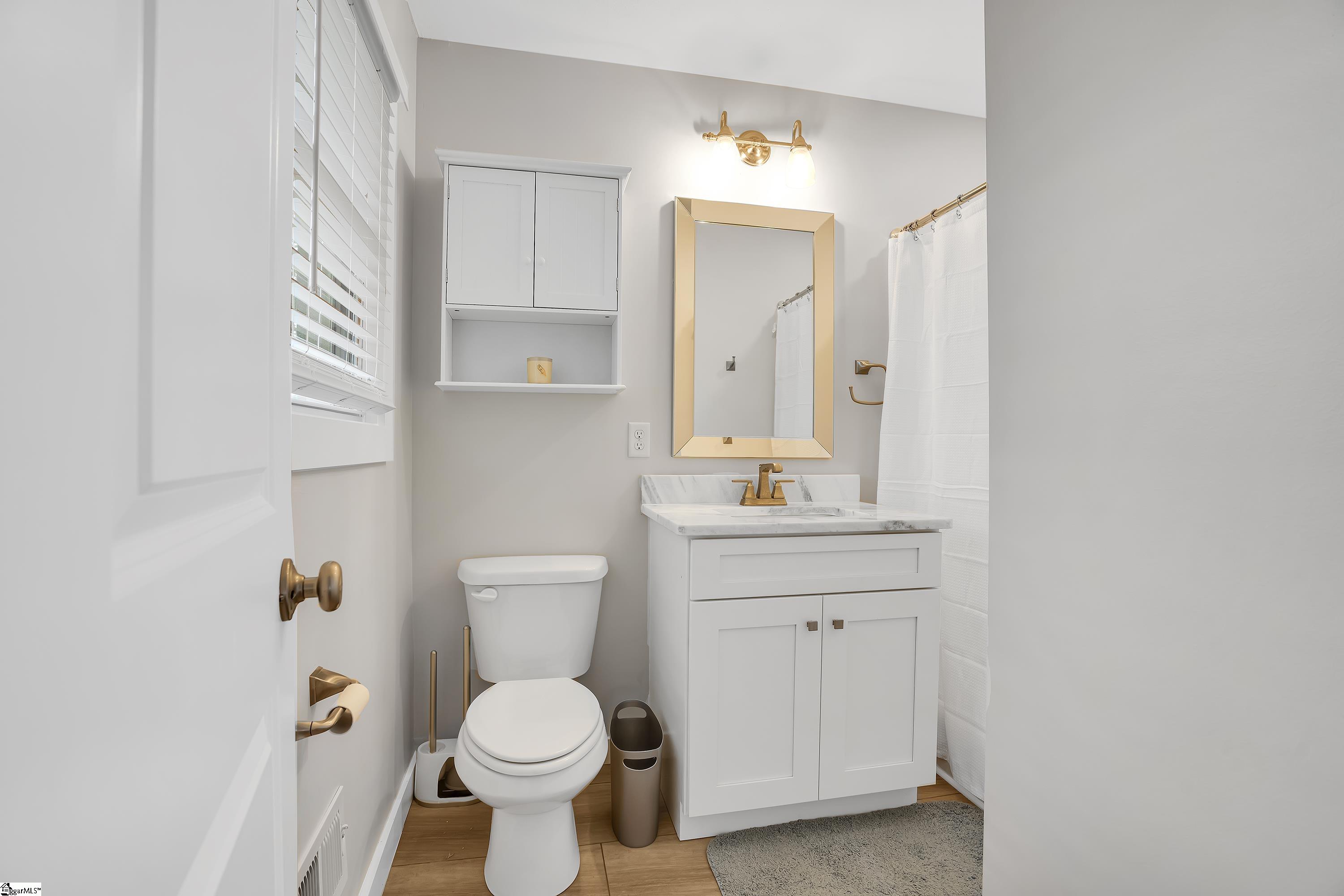 2530 Holiday Road Greer, SC 29651 - Photo 10 of 23