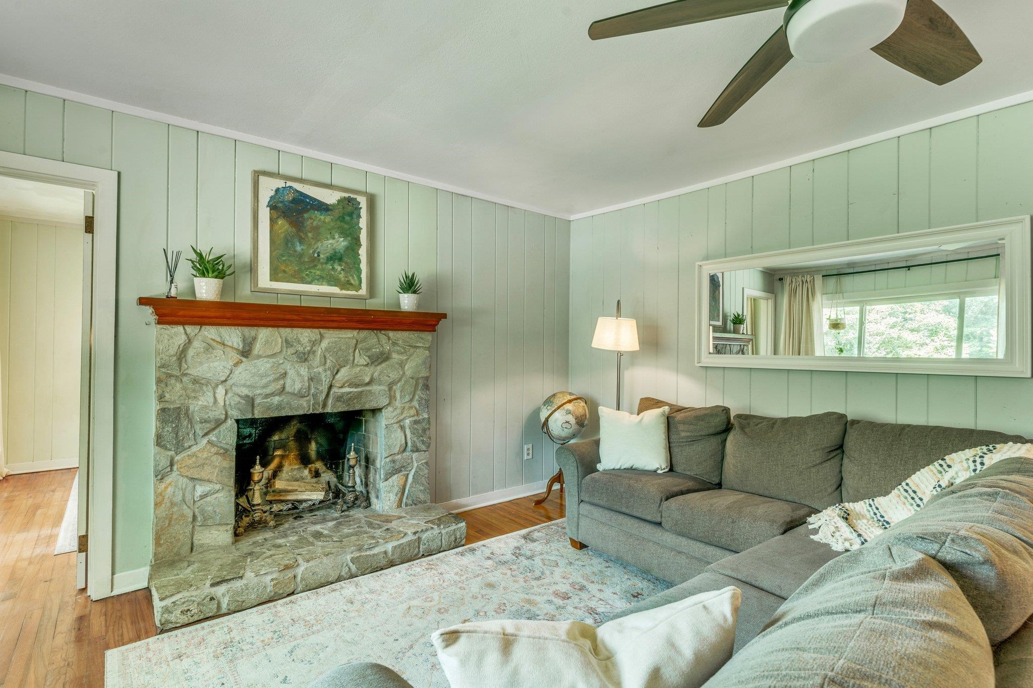 2818 Terry Road Tallahassee, FL 32312 - Photo 3 of 31 Gallery Image 3