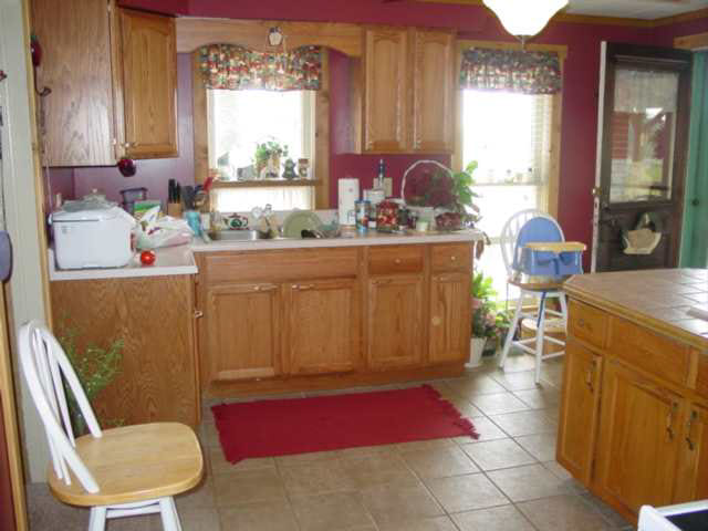 170 East Harper Road Leesburg, IN 46538 - Photo 4 of 9 Gallery Image 4