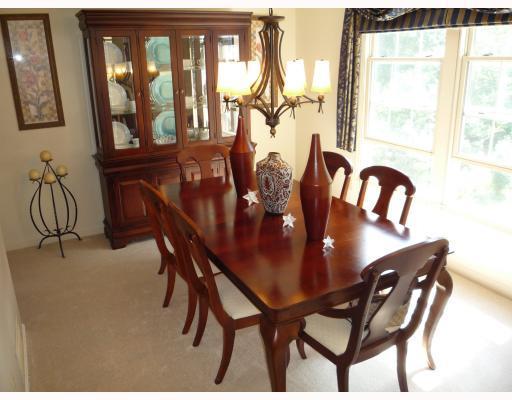 509 McCombs Road Venetia, PA 15367 - Photo 4 of 18 Dining Room.