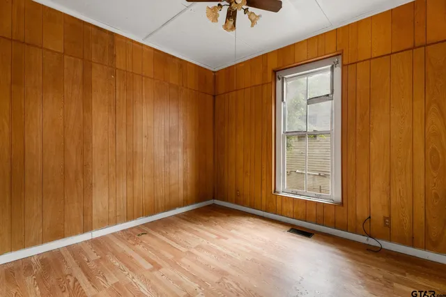 $109,500 | 210 South Adams Avenue, Tyler, TX 75702