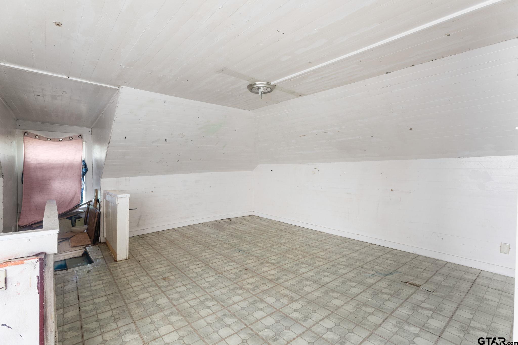 210 South Adams Avenue Tyler, TX 75702 - Photo 23 of 24