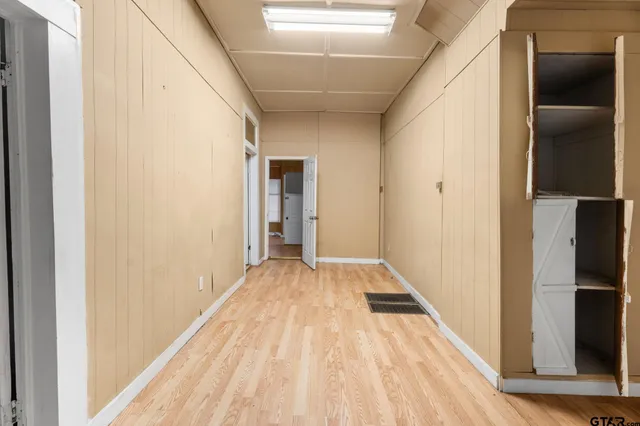 $109,500 | 210 South Adams Avenue, Tyler, TX 75702