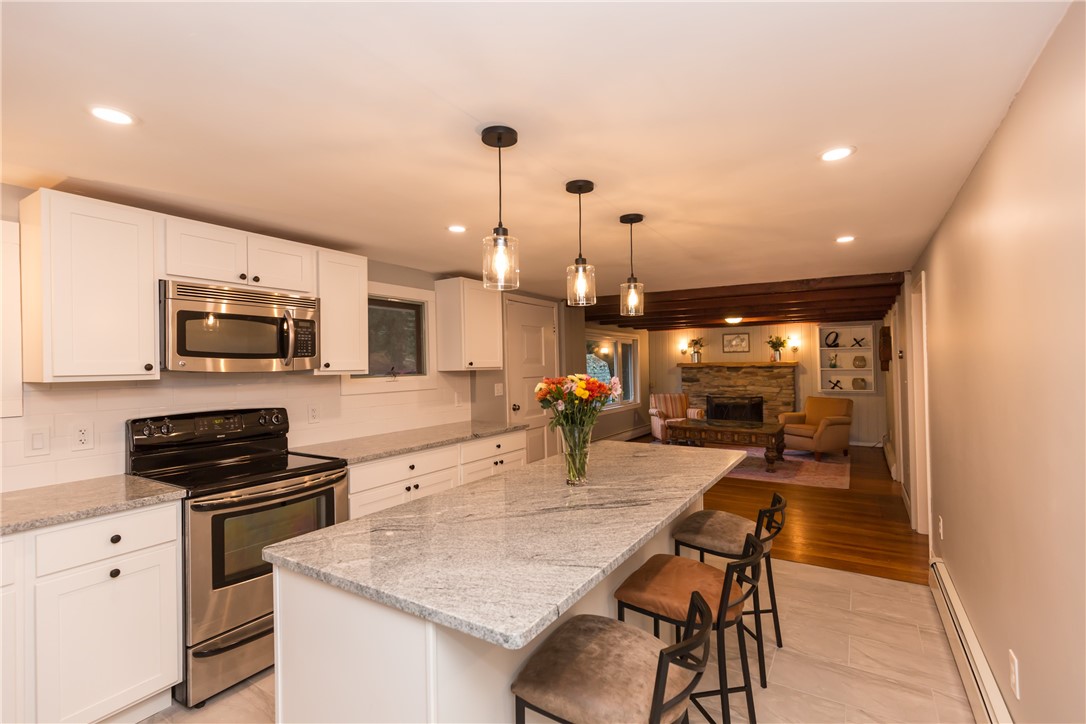 4689 Flat River Road Coventry, RI 02827 - Photo 12 of 50