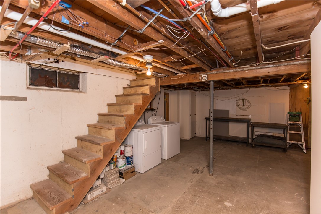 4689 Flat River Road Coventry, RI 02827 - Photo 34 of 50