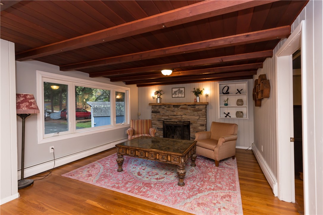 4689 Flat River Road Coventry, RI 02827 - Photo 5 of 50